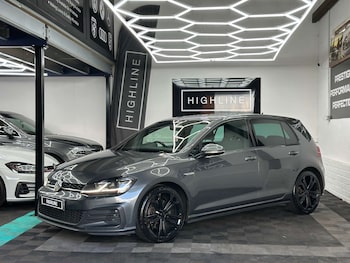 Used Volkswagen Golf 2017 for sale - 76625122: Photo