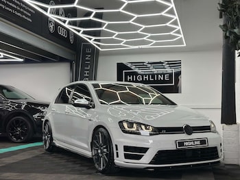 Used Volkswagen Golf 2015 for sale - 76625128: Photo