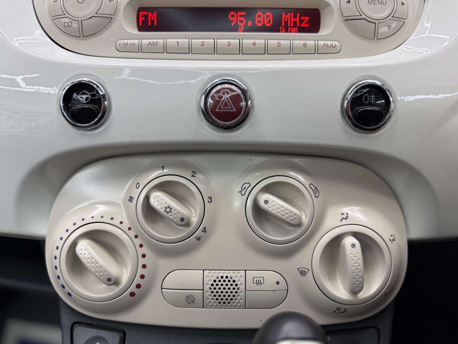 Used Fiat 500 2011 for sale - 77647620: Photo 21