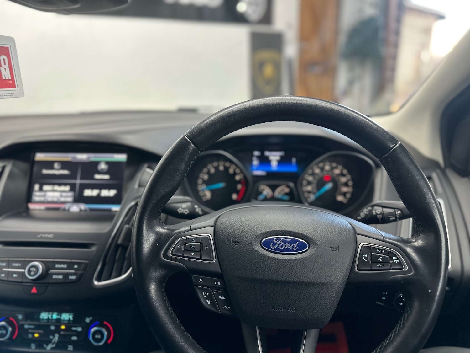 Used Ford Focus 2016 for sale - 76829860: Photo 14