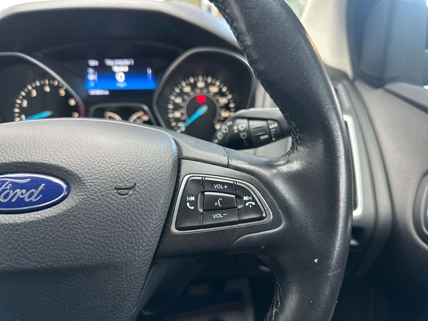 Used Ford Focus 2016 for sale - 76829860: Photo 17