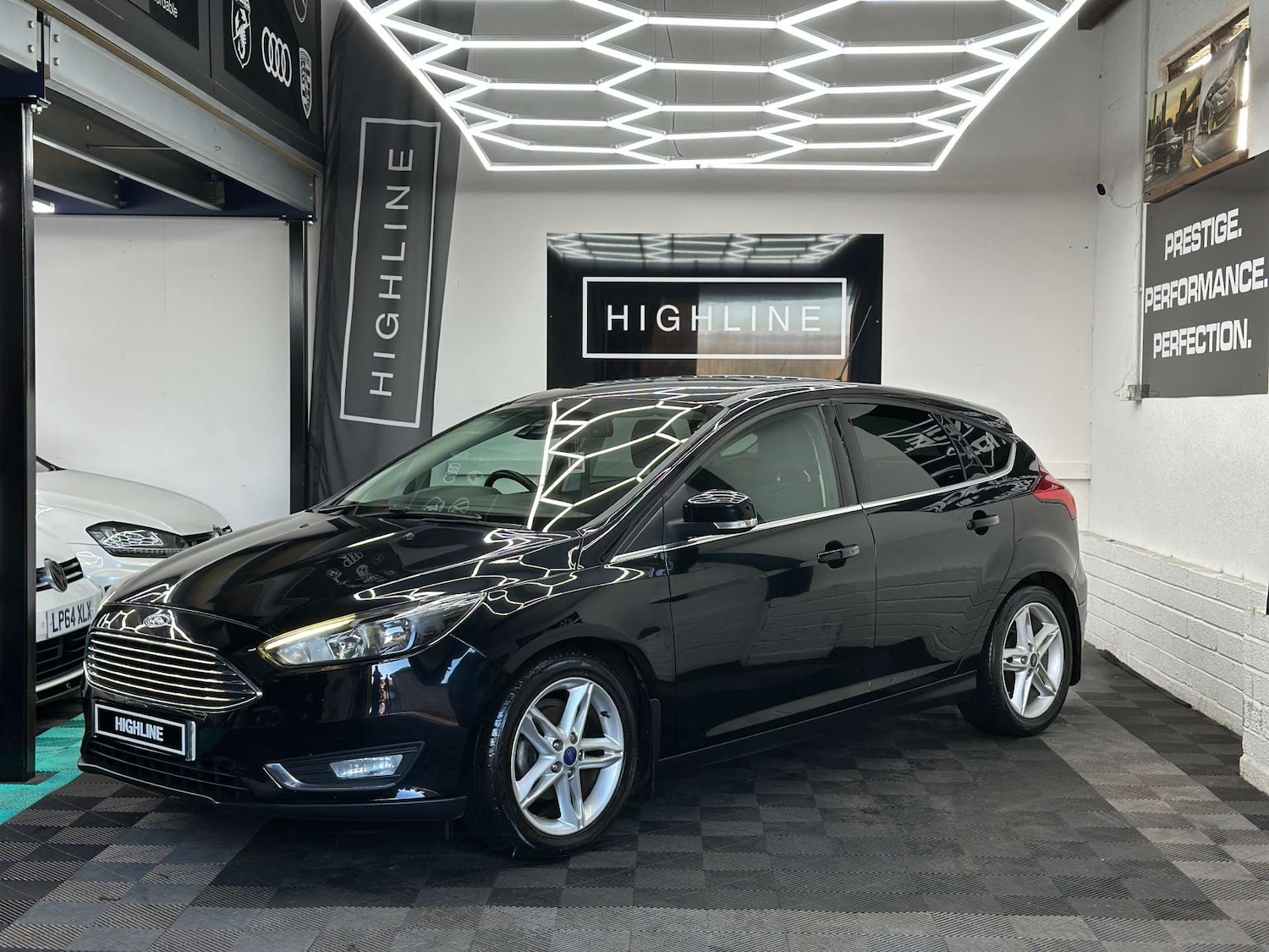 Used Ford Focus 2016 for sale - 76829860: Photo 7