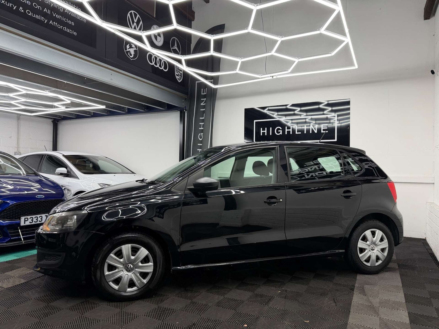 Used Volkswagen Polo 2011 for sale - 77673738: Photo 12