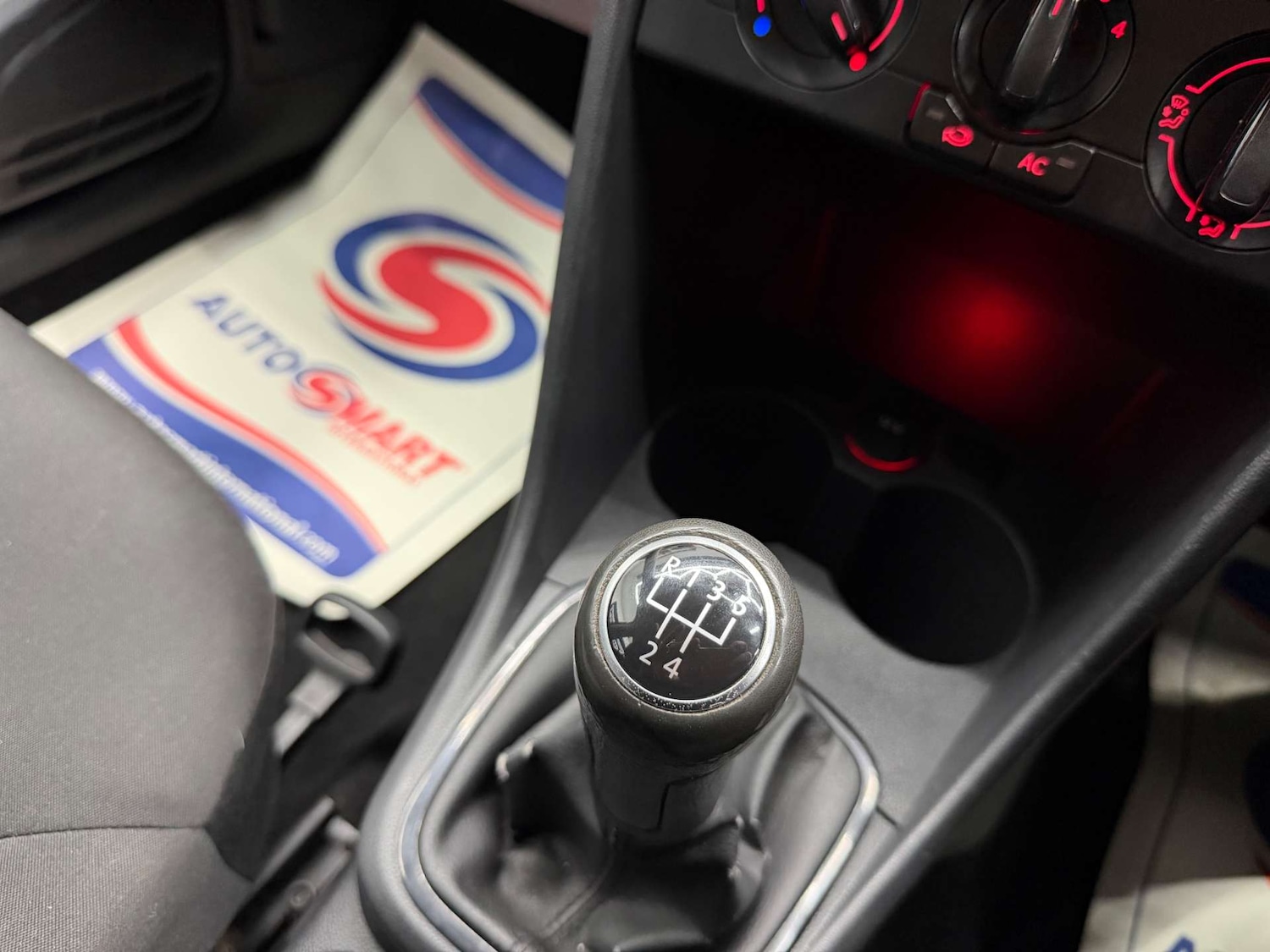 Used Volkswagen Polo 2011 for sale - 77673738: Photo 21