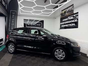 Used Volkswagen Polo 2011 for sale - 77673738: Photo