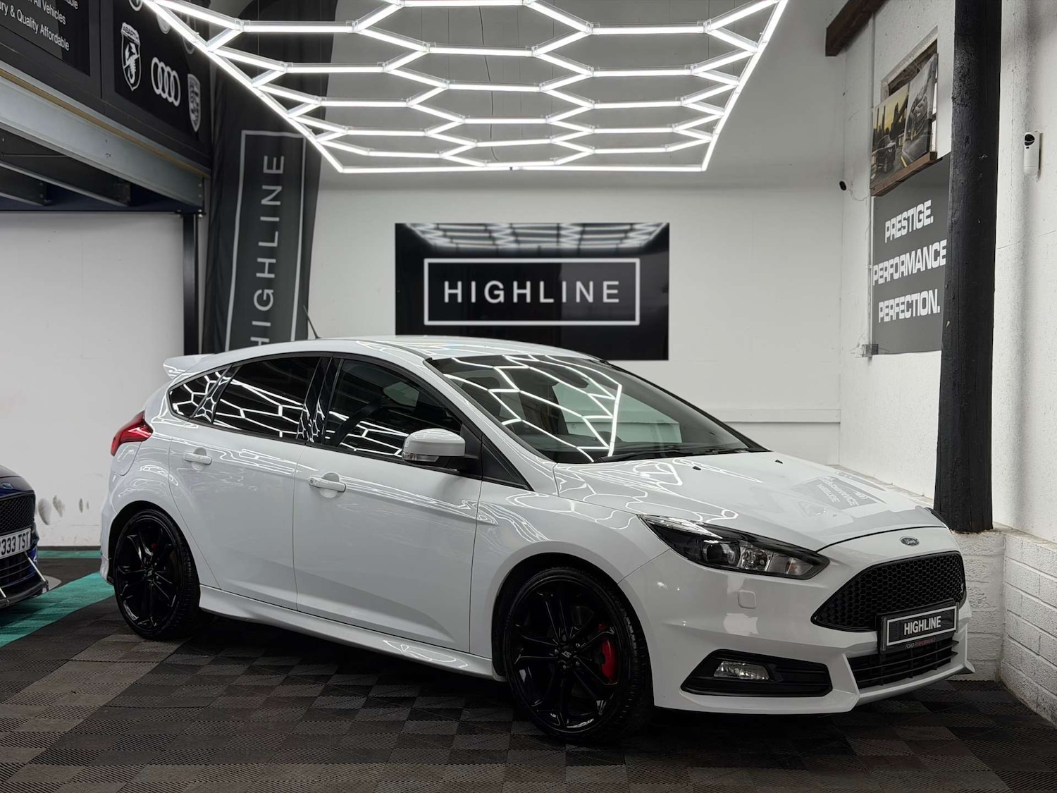 Used Ford Focus 2018 for sale - 77647610: Photo 1