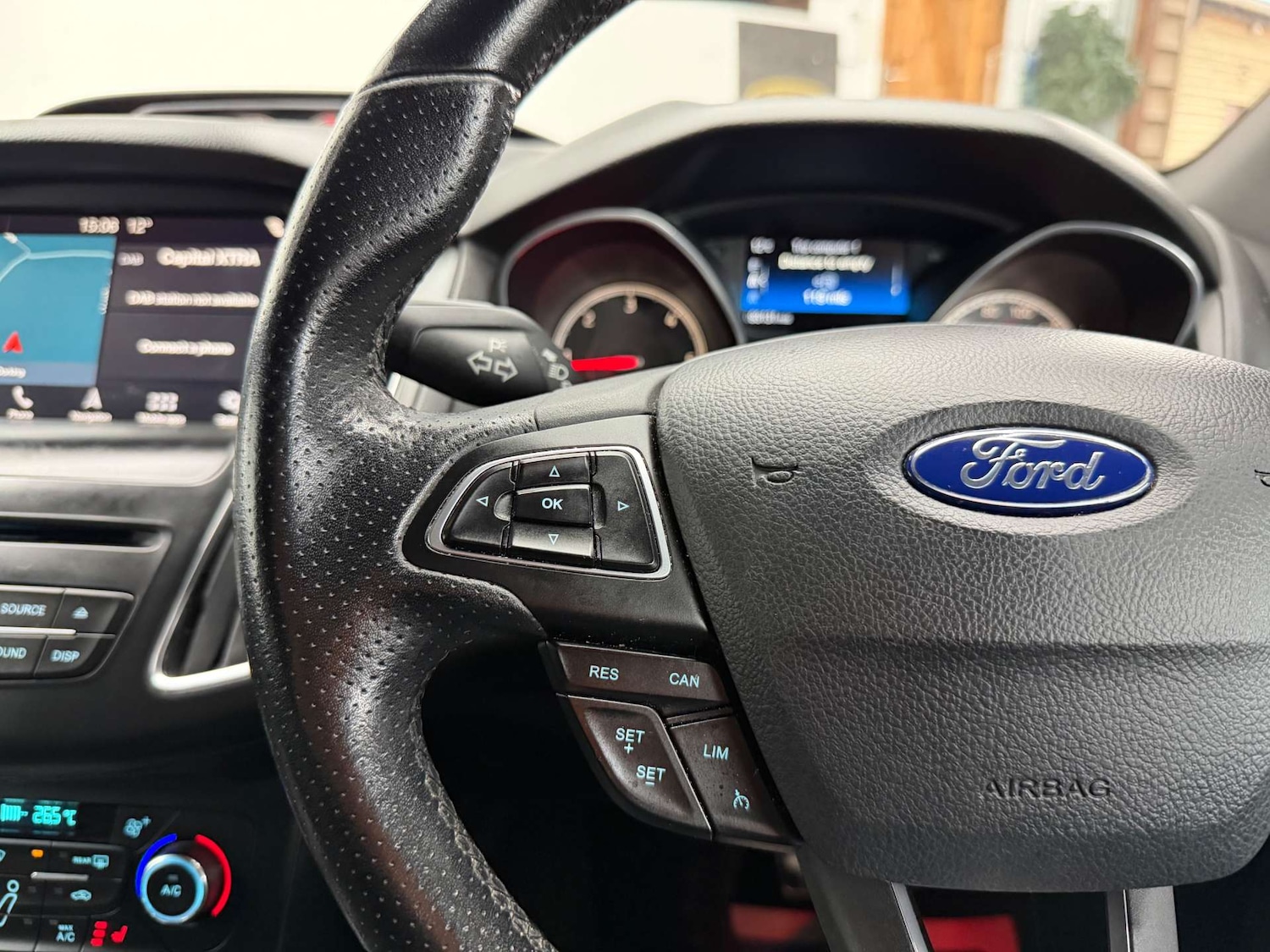 Used Ford Focus 2018 for sale - 77647610: Photo 20
