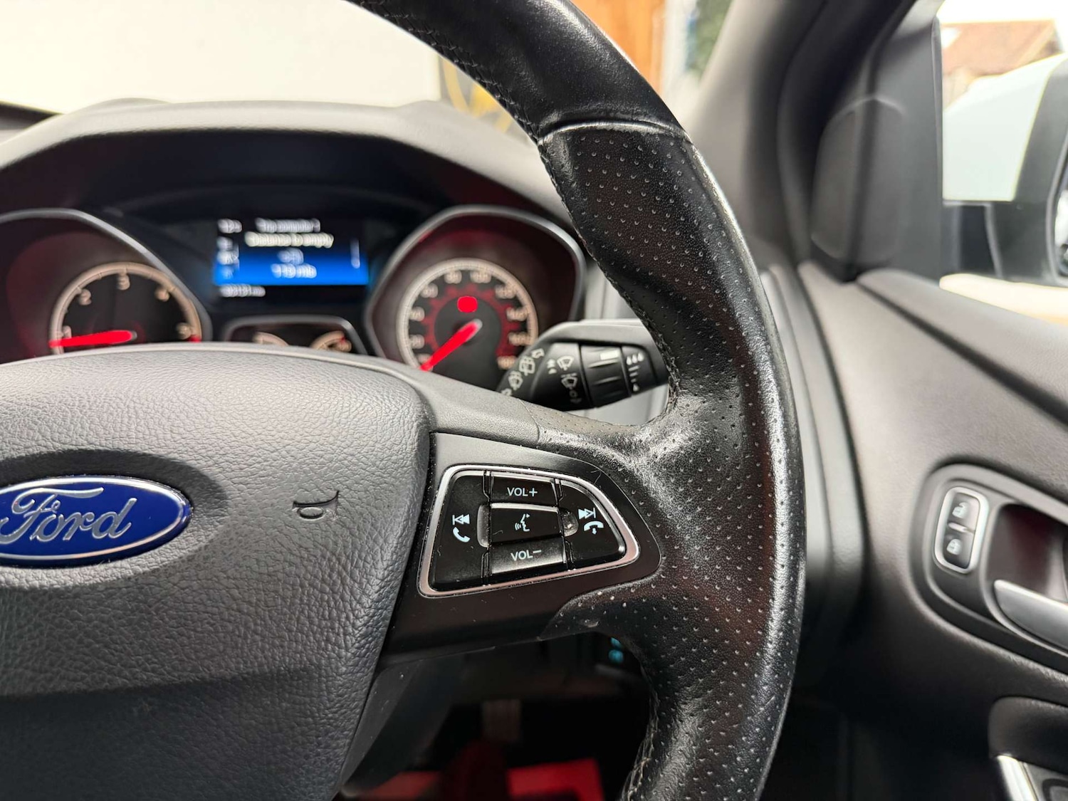 Used Ford Focus 2018 for sale - 77647610: Photo 21