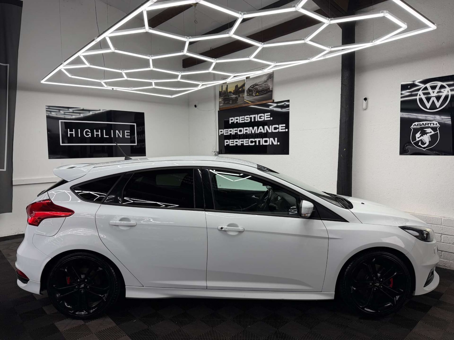 Used Ford Focus 2018 for sale - 77647610: Photo 6