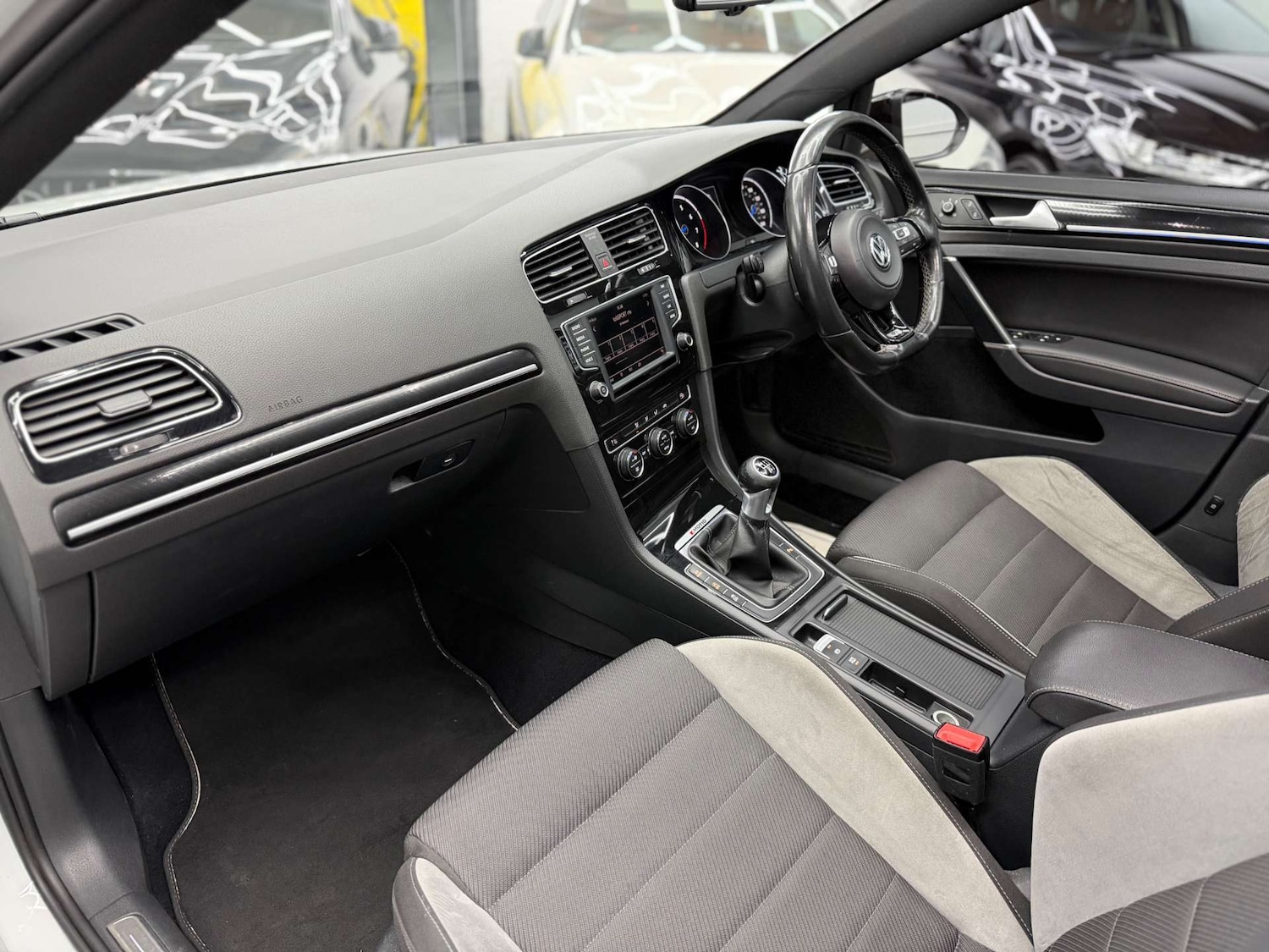 Used Volkswagen Golf 2016 for sale - 78064644: Photo 35