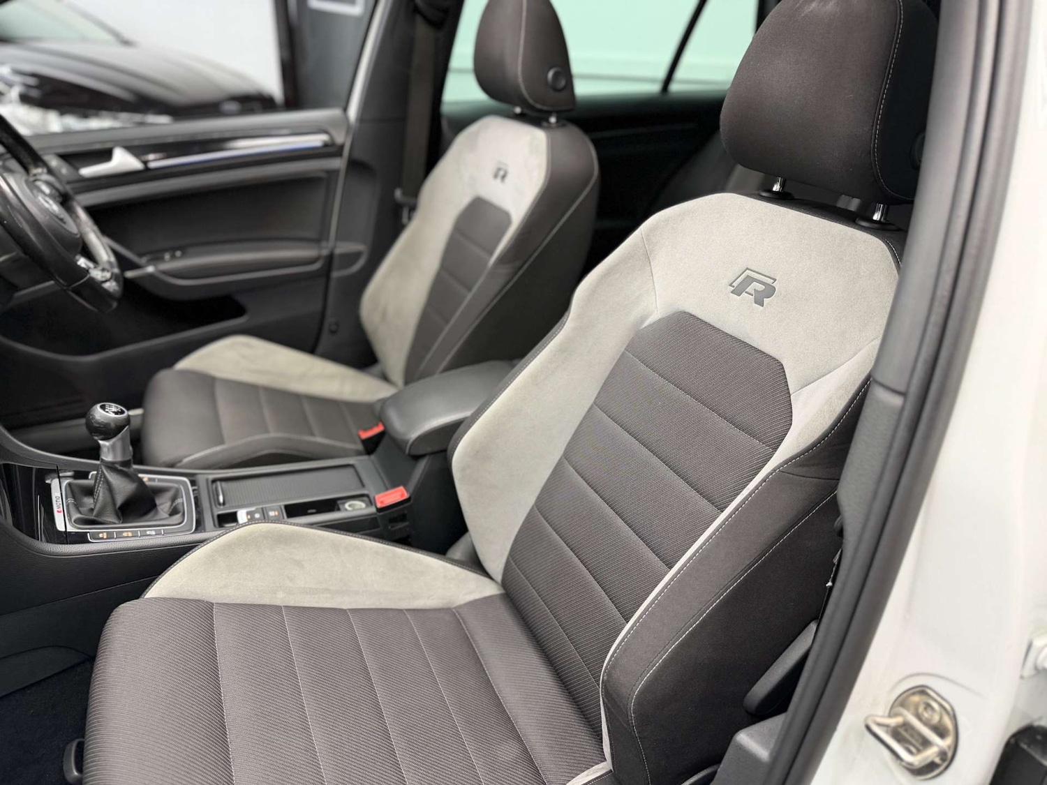 Used Volkswagen Golf 2016 for sale - 78064644: Photo 36