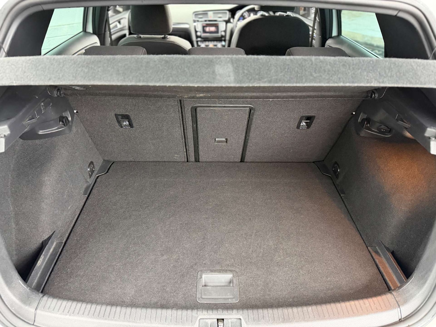 Used Volkswagen Golf 2016 for sale - 78064644: Photo 42