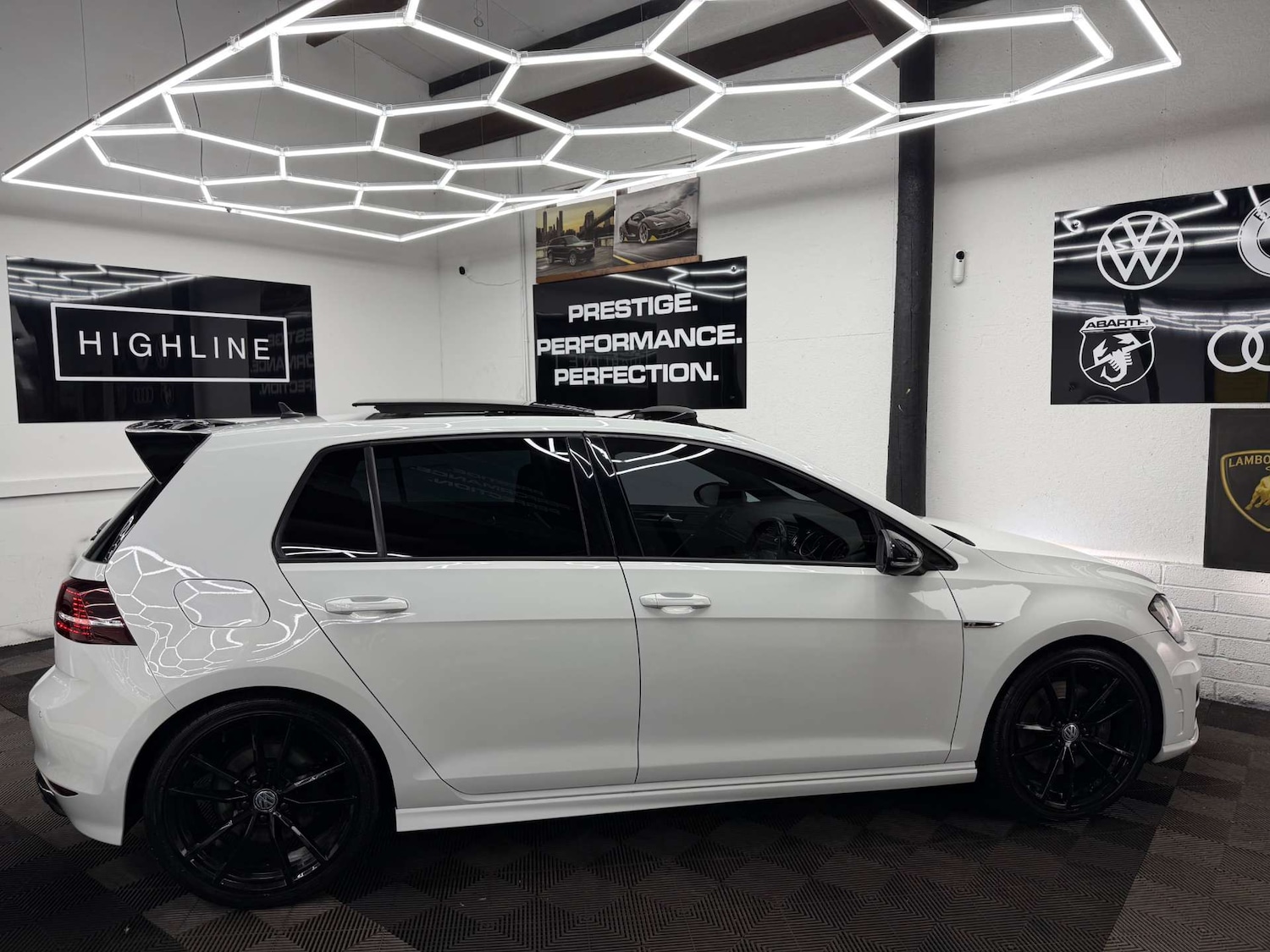 Used Volkswagen Golf 2016 for sale - 78064644: Photo 7