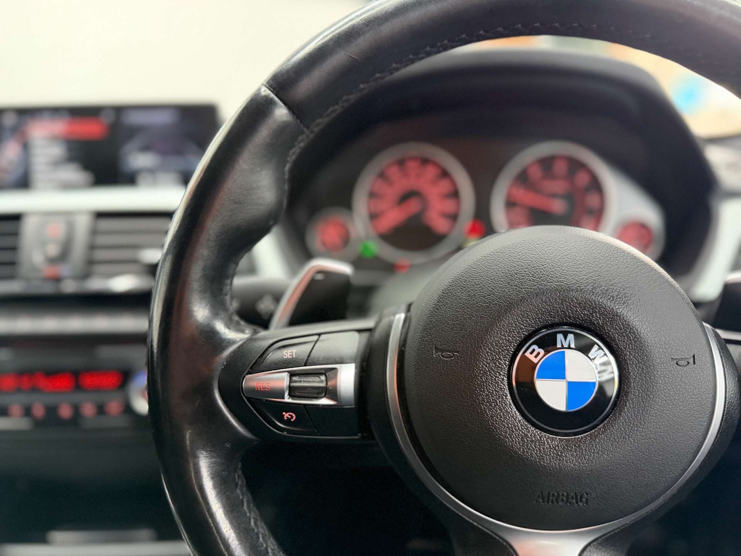 Used BMW 3 Series 2014 for sale - 77998606: Photo 18