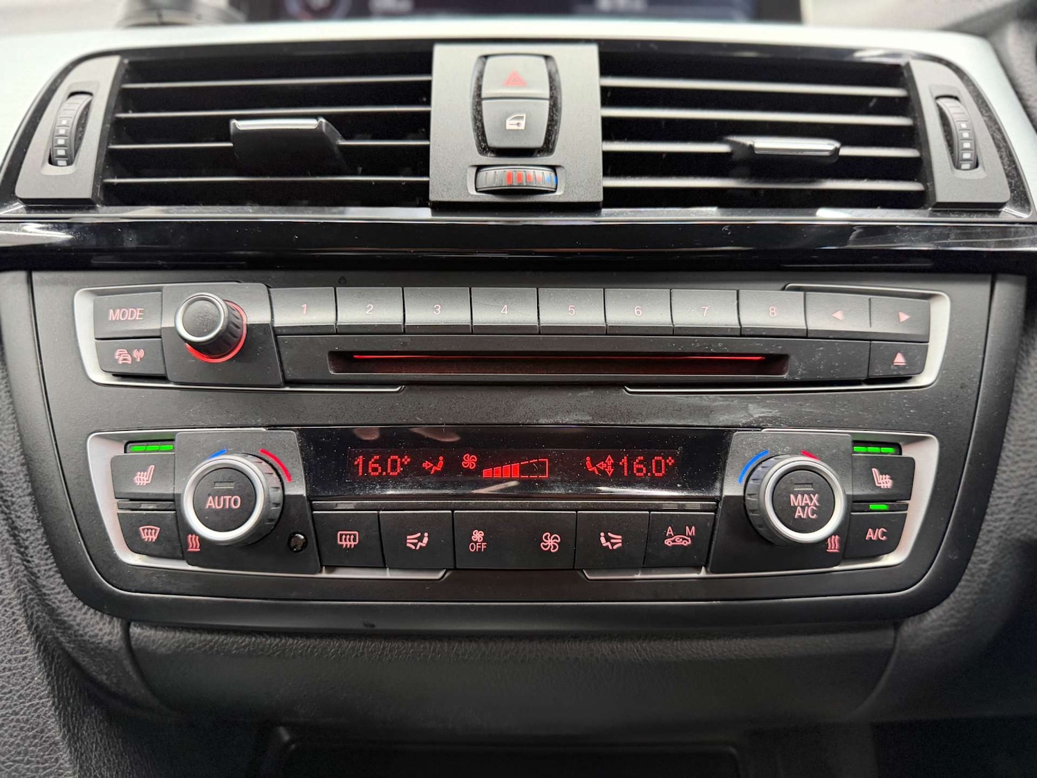 Used BMW 3 Series 2014 for sale - 77998606: Photo 26