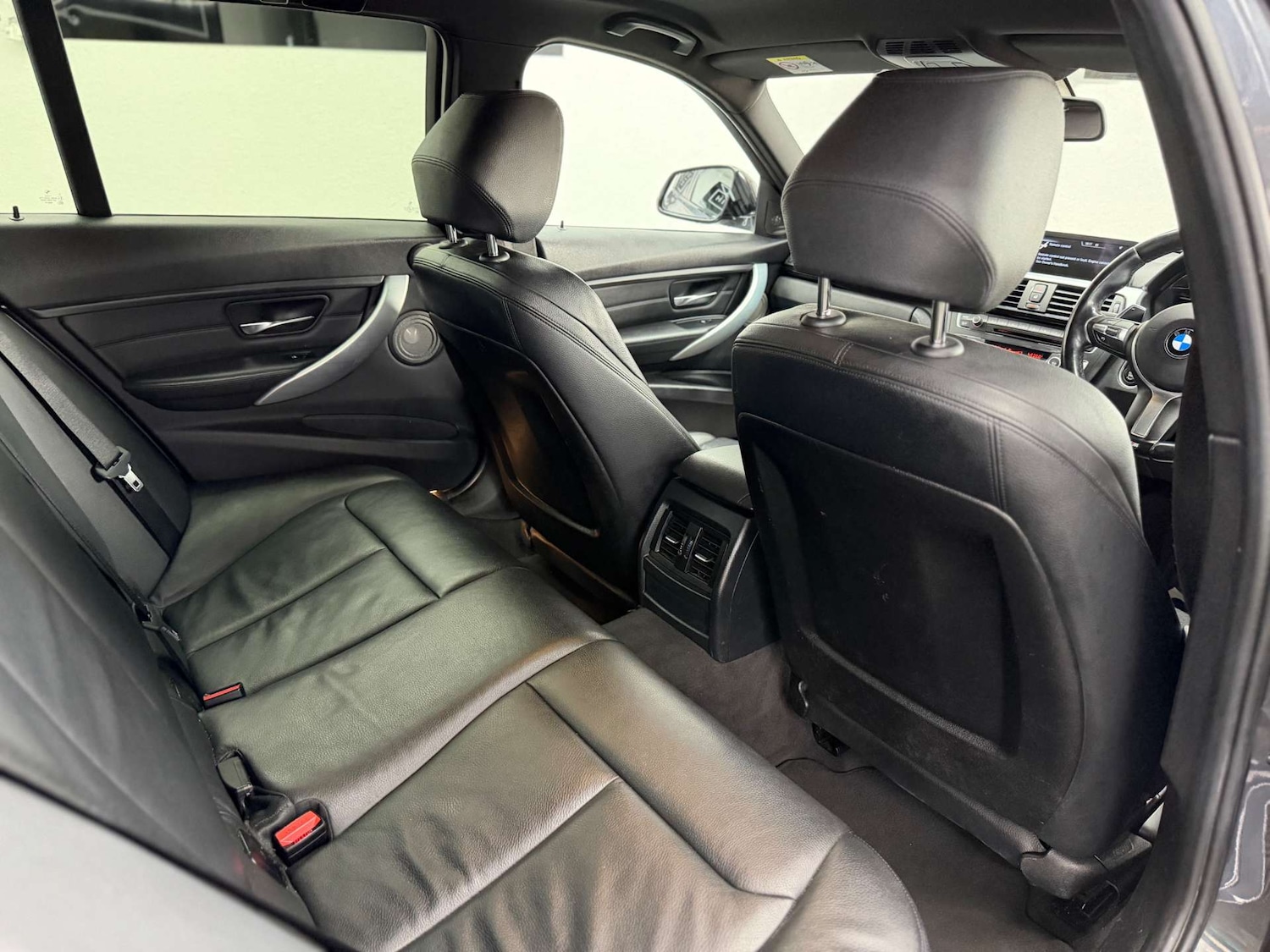 Used BMW 3 Series 2014 for sale - 77998606: Photo 35