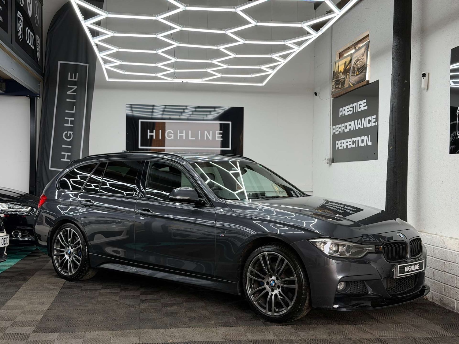 Used BMW 3 Series 2014 for sale - 77998606: Photo 4