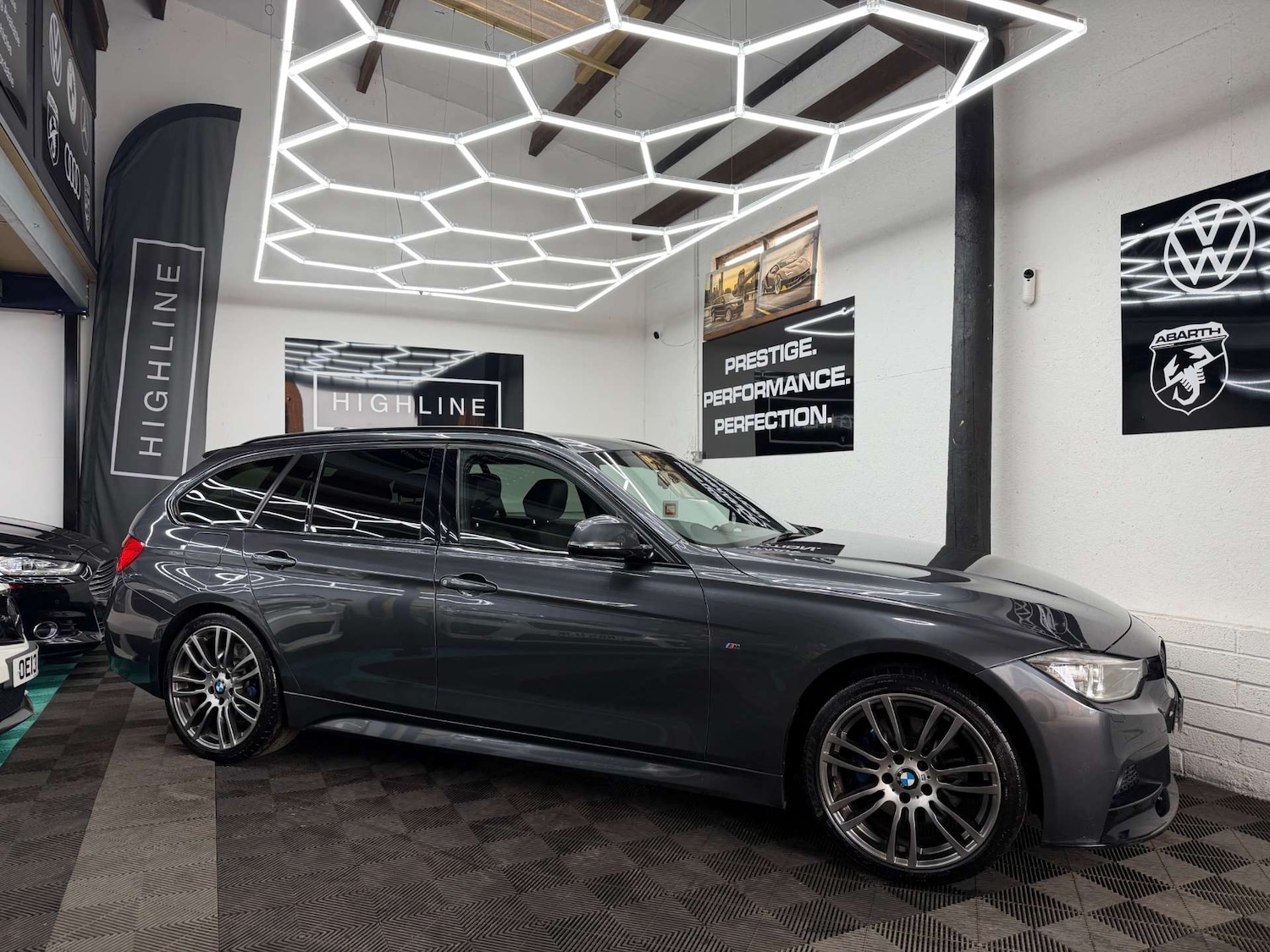 Used BMW 3 Series 2014 for sale - 77998606: Photo 5