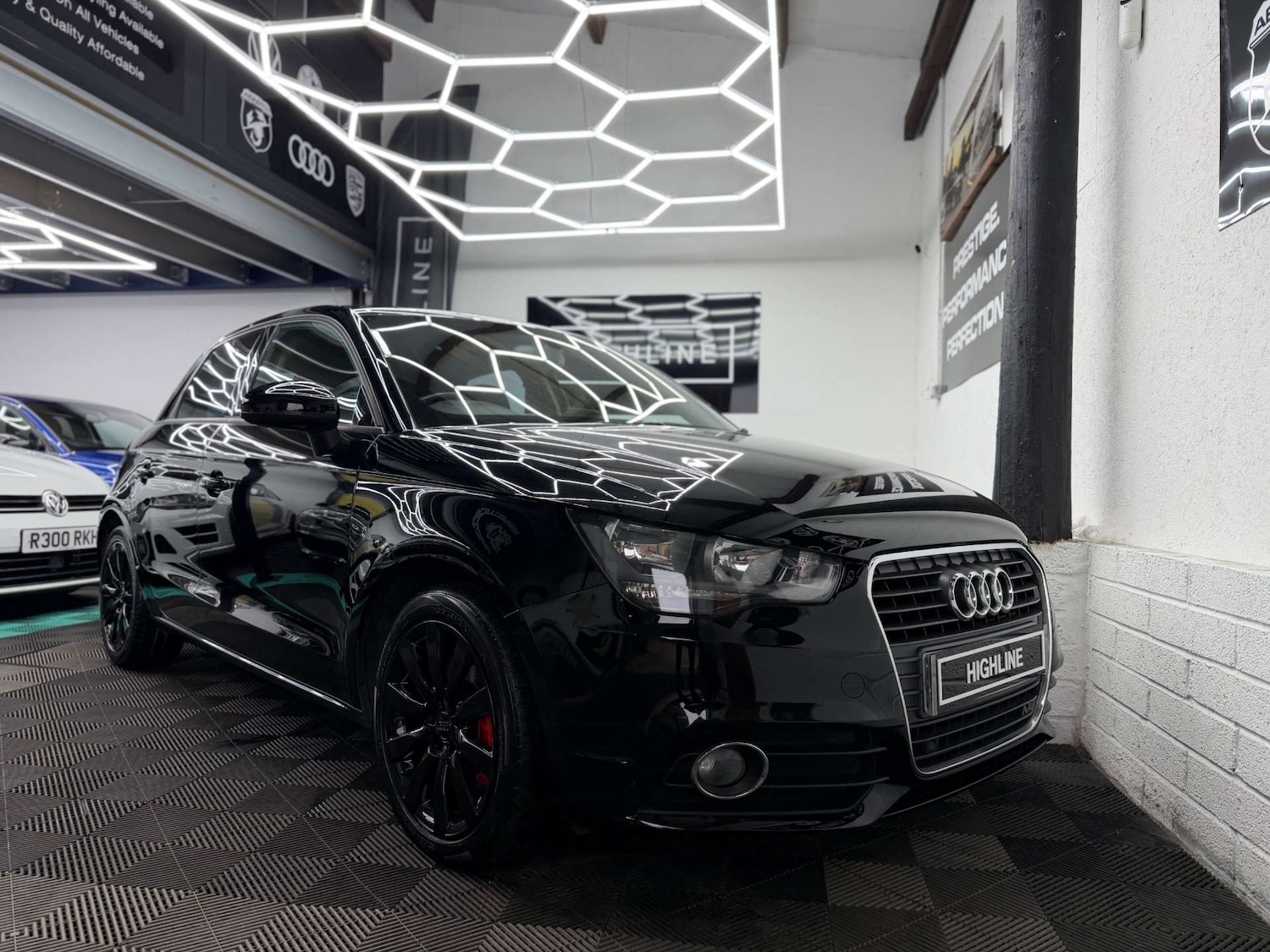 Used Audi A1 2012 for sale - 77609435: Photo 3