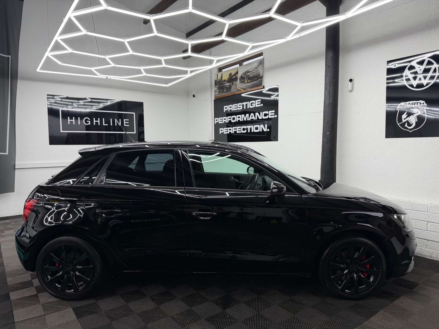 Used Audi A1 2012 for sale - 77609435: Photo 6