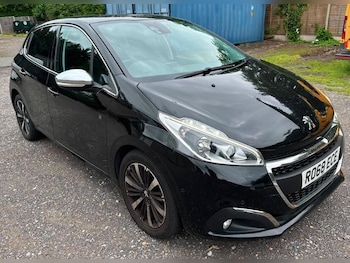 Used Peugeot 208 2018 for sale - 78821205: Photo