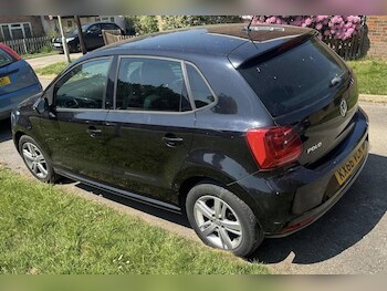Used Volkswagen Polo 2016 for sale - 78656933: Photo