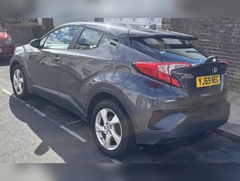 Used Toyota C-HR 2020 for sale - 79664897: Photo
