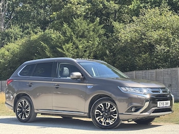 Used Mitsubishi Outlander 2016 for sale - 79302675: Photo
