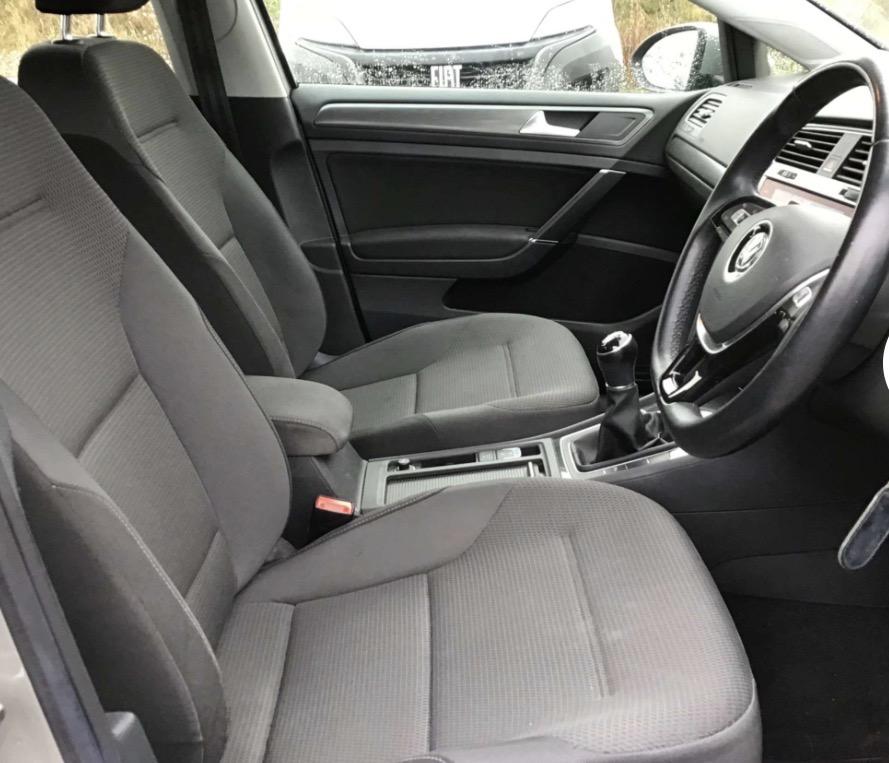 Used Volkswagen Golf 2017 for sale - 77085358: Photo 4