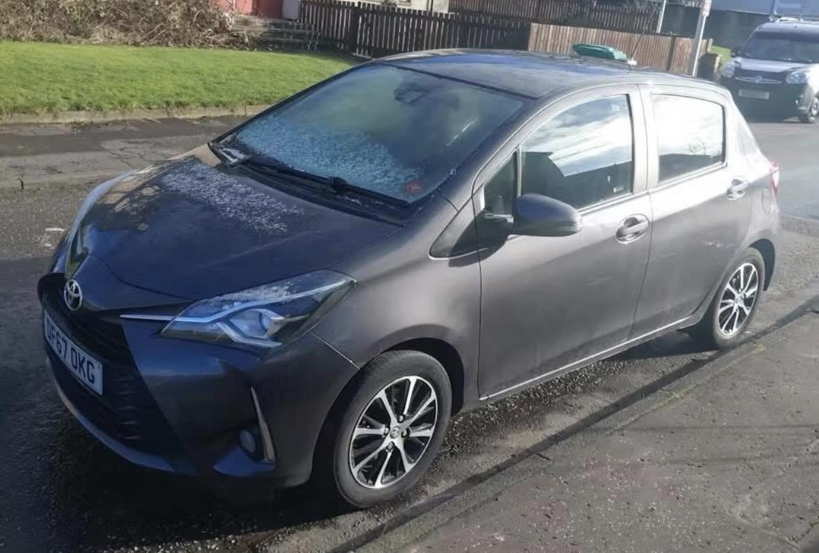 Used Toyota Yaris 2017 for sale - 77890166: Photo 2