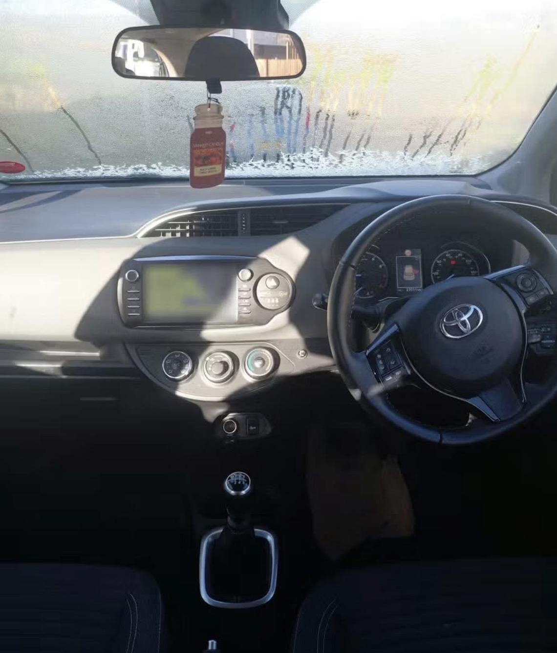 Used Toyota Yaris 2017 for sale - 77890166: Photo 3