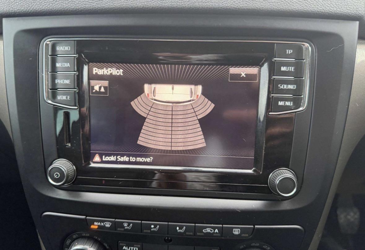 Used Skoda Yeti 2016 for sale - 76922259: Photo 11