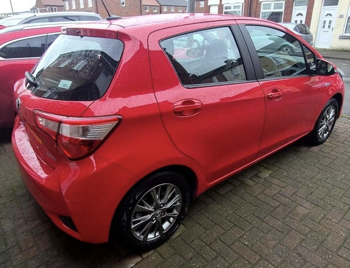 Used Toyota Yaris 2018 for sale - 77715022: Photo 3