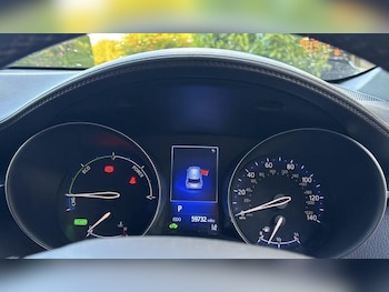 Used Toyota C-HR 2019 for sale - 78607011: Photo