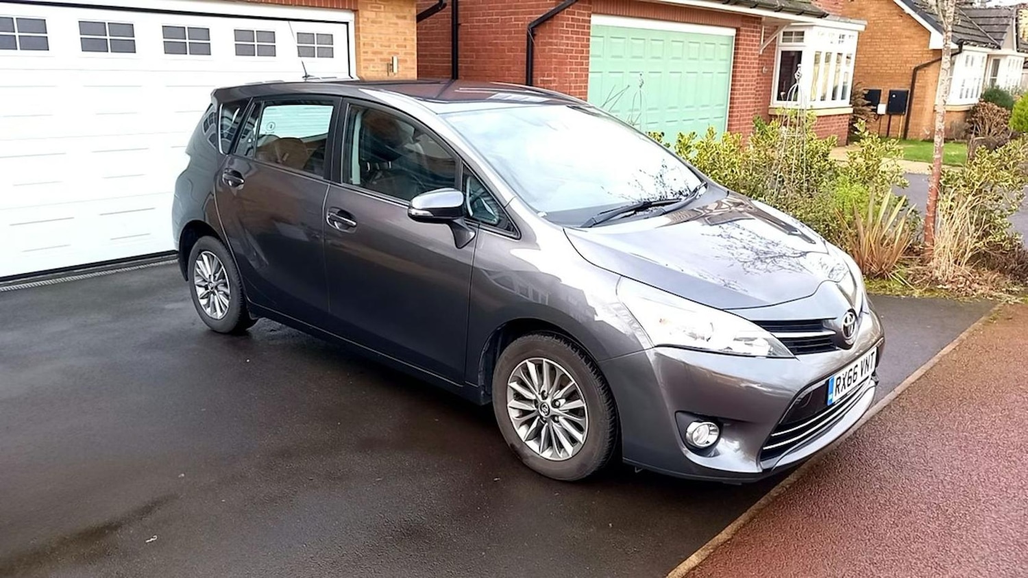 Used Toyota Verso 2016 for sale - 77721802: Photo 1