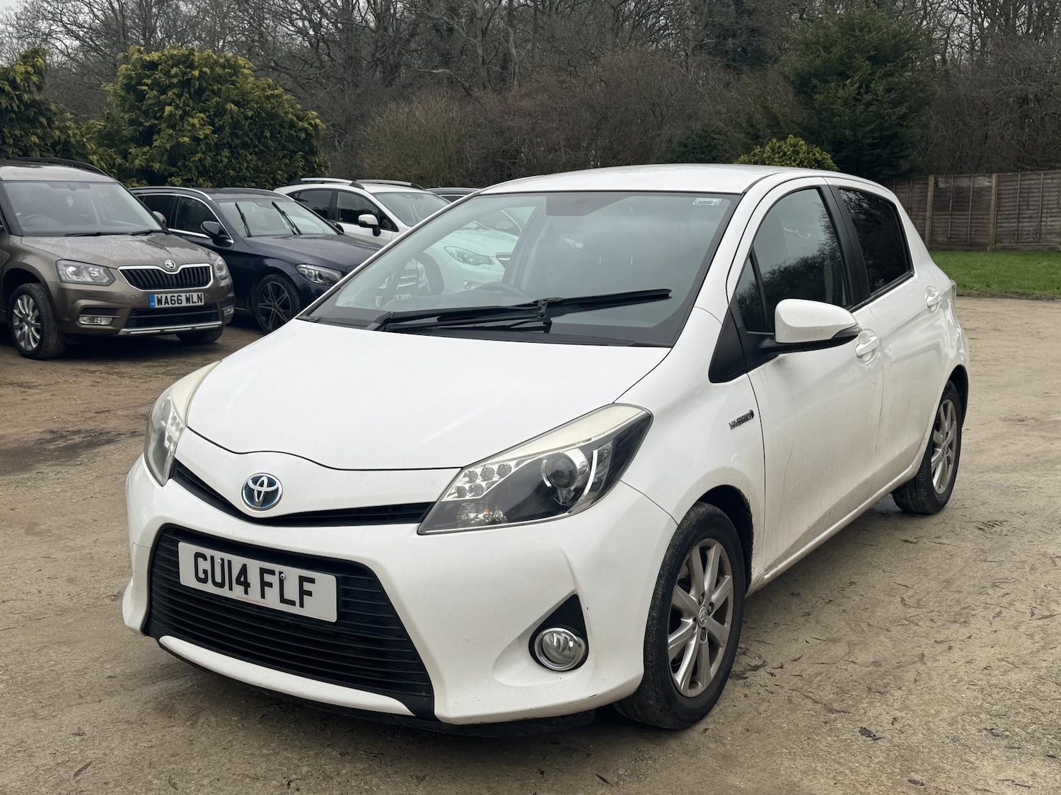Used Toyota Yaris 2014 for sale - 77248150: Photo 3