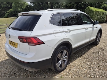 Used Volkswagen Tiguan Allspace 2019 for sale - 78969650: Photo