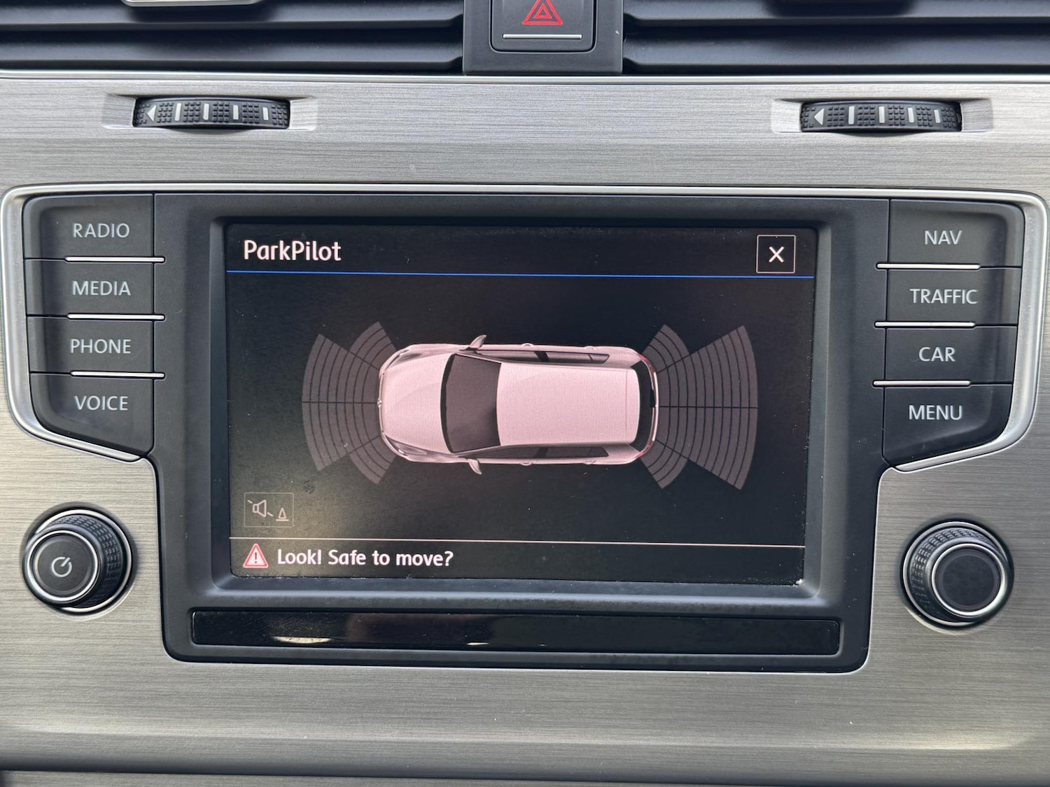 Used Volkswagen Golf 2016 for sale - 76634339: Photo 18