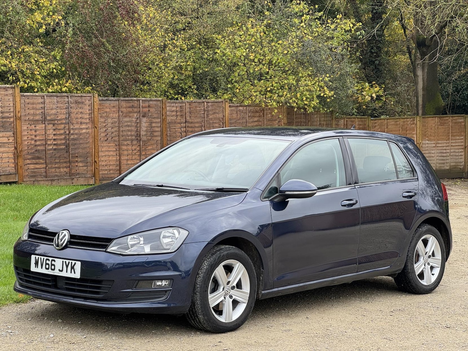 Used Volkswagen Golf 2016 for sale - 76634339: Photo 2