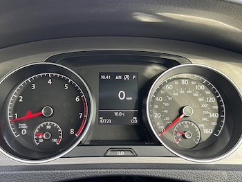 Used Volkswagen Golf 2016 for sale - 76634339: Photo