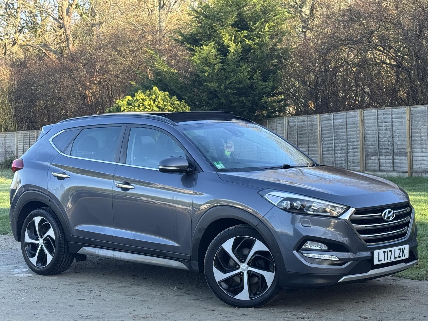 Used Hyundai TUCSON 2017 for sale - 76925332: Photo 1
