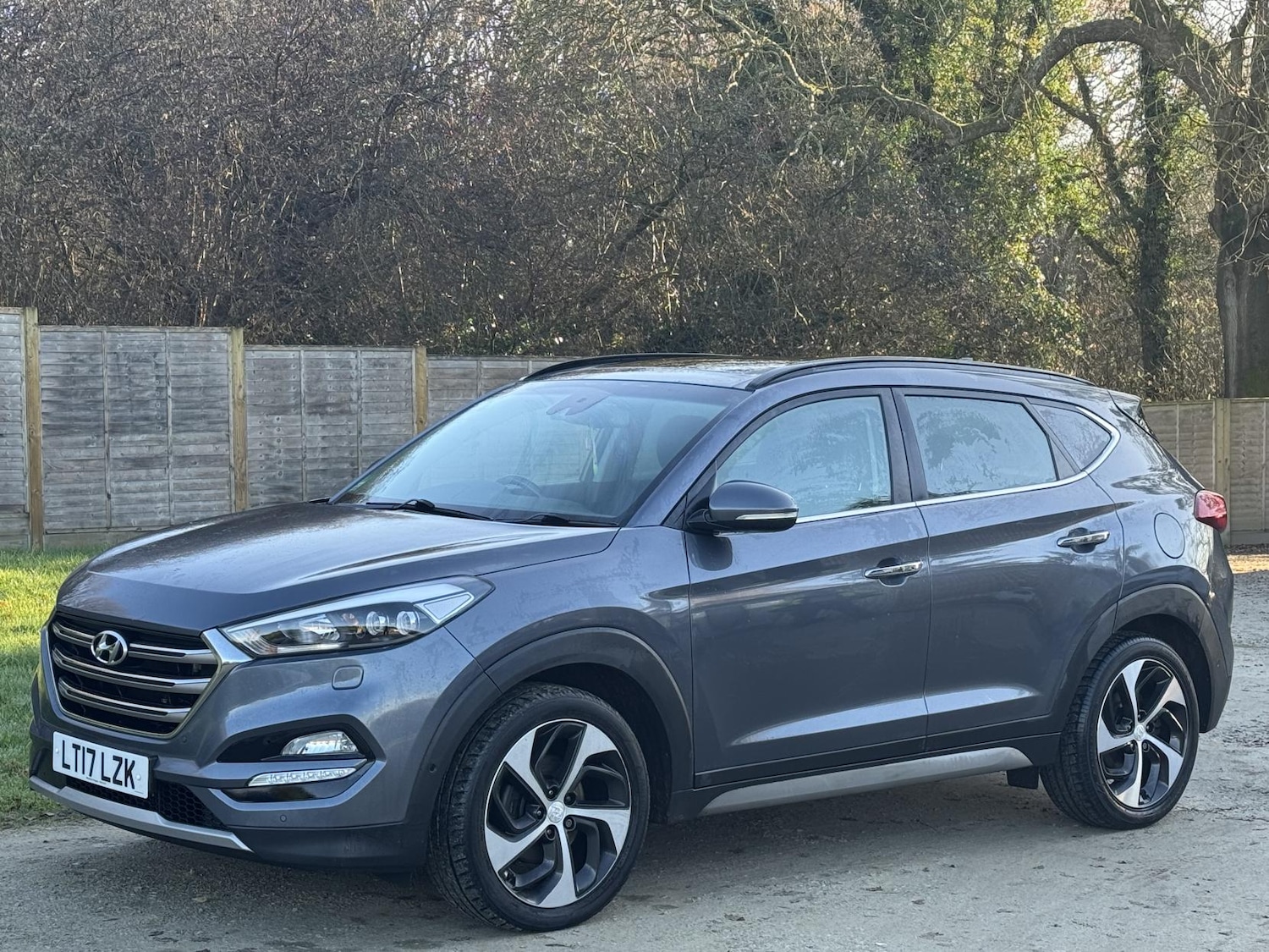 Used Hyundai TUCSON 2017 for sale - 76925332: Photo 2