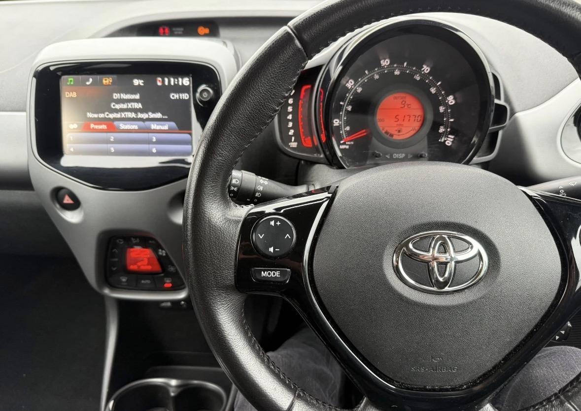 Used Toyota AYGO 2018 for sale - 77248151: Photo 8