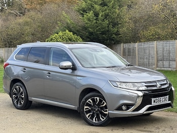 Mitsubishi - Outlander