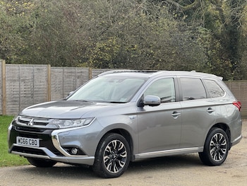 Used Mitsubishi Outlander 2017 for sale - 76634333: Photo