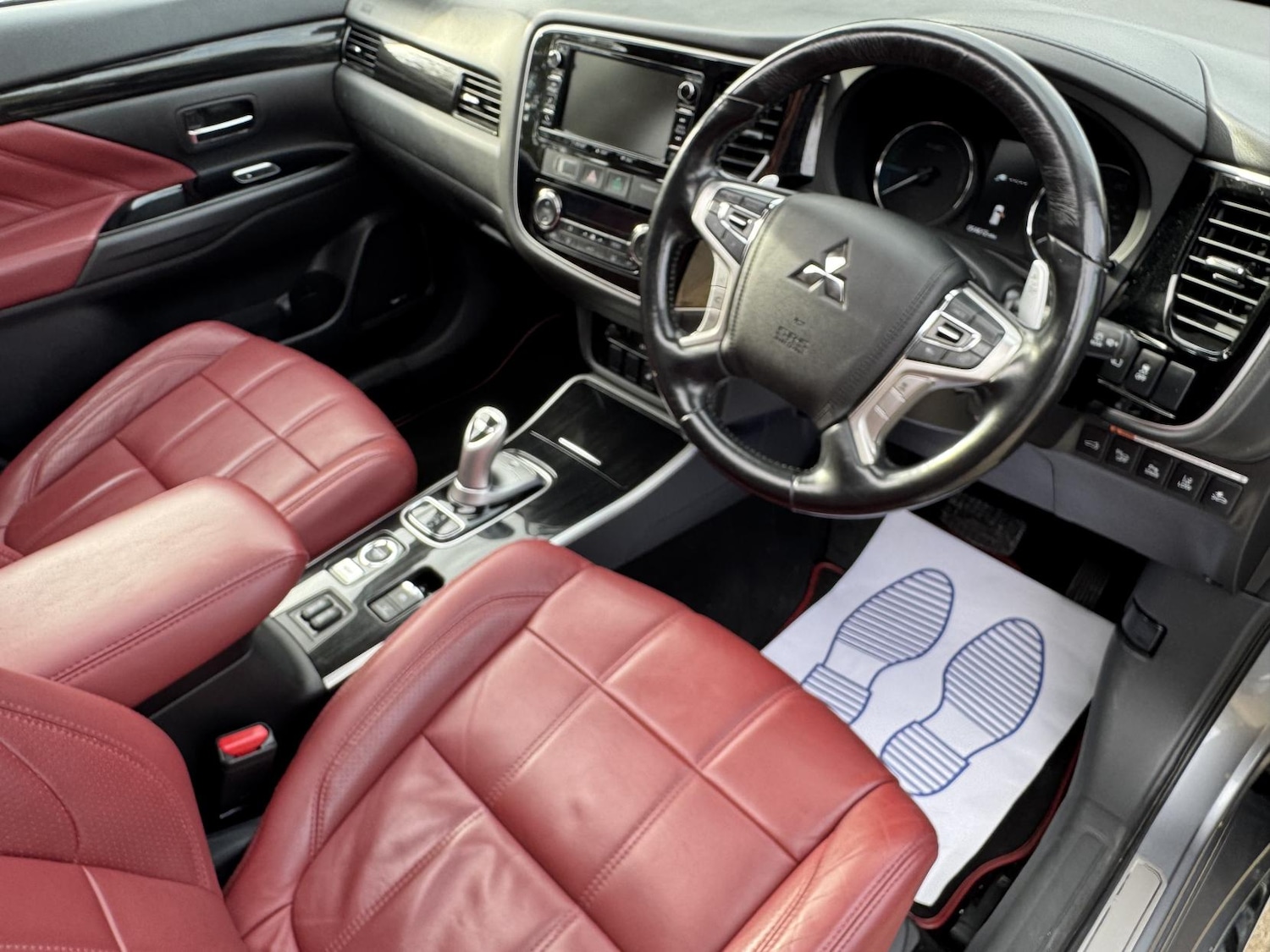 Used Mitsubishi Outlander 2017 for sale - 76634333: Photo 3