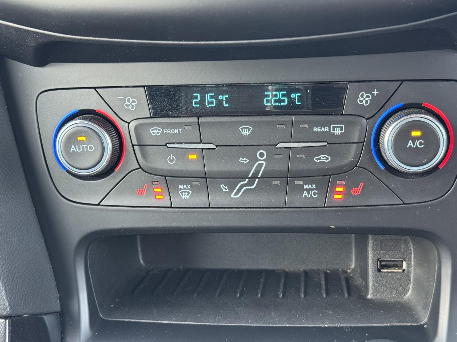 Used Ford Focus 2017 for sale - 76964293: Photo 21