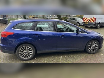 Used Ford Focus 2017 for sale - 76964293: Photo