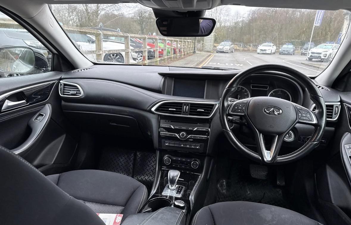 Used Infiniti Q30 2017 for sale - 77210682: Photo 13