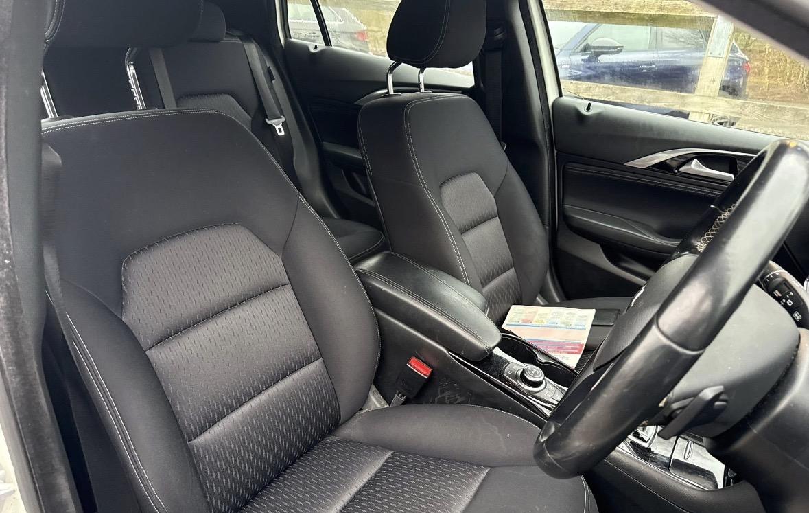 Used Infiniti Q30 2017 for sale - 77210682: Photo 15